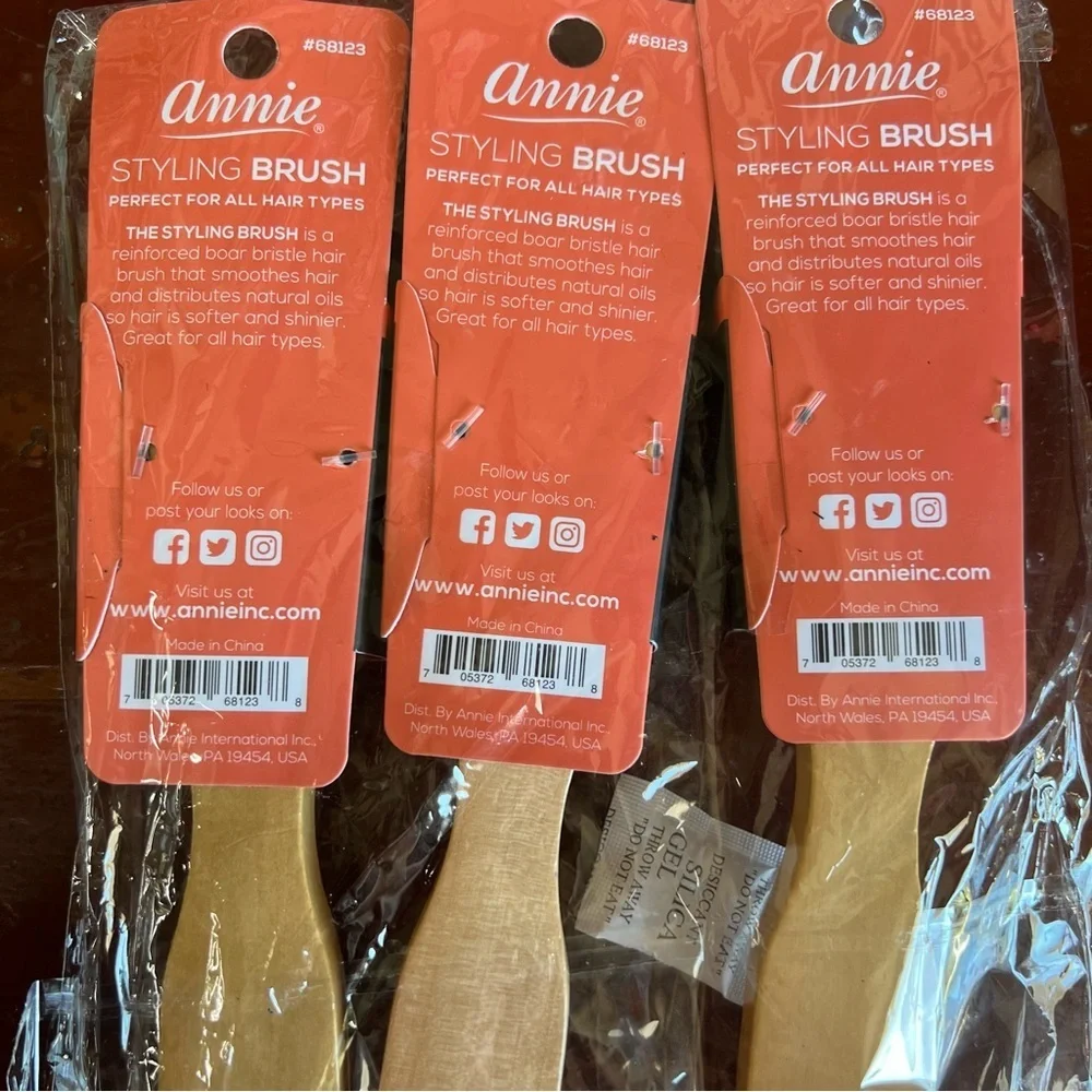 Annie Styling Brush with Wooden Handle (3 Pack)